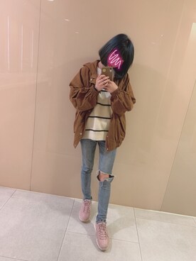 「5（ファイブ）のアイテム（トップス）」を使った、W._.さん（レディース・155cm）の春コーディネート