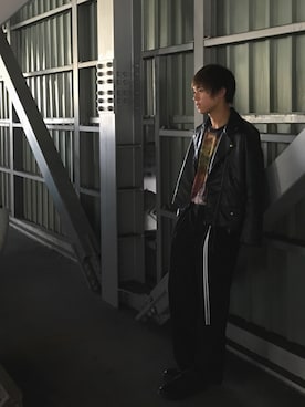 「w closet（ダブルクローゼット）のアイテム（ジャケット/アウター）」を使った、伊藤 輝さん（メンズ・177cm）の夏コーディネート