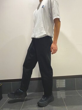 「BT21（ビーティーイシビル）のアイテム」を使った、𝐑𝐢𝐢𝐝𝐨　さん（メンズ・172cm）の夏コーディネート