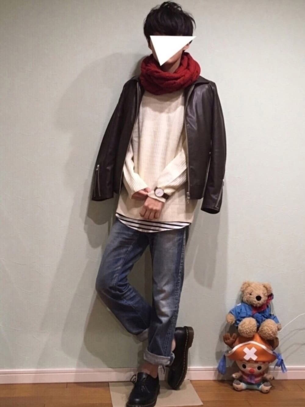 「カジュアル、シンプル、ootd、ドクターマーチン、ストリート、ストレートデニム、シングルライダース、ボーター、レイヤードスタイル、プチプラ」｜「NANO universeの:シングルライダースJK（ライダースジャケット、ブラウン系）」を使った、taiさん（メンズ・179cm）の冬コーディネートの1枚目の写真