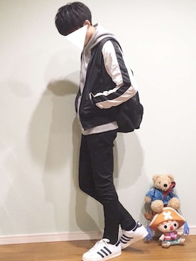 「RAGEBLUE（レイジブルー）のアイテム（チノパンツ）」を使った、taiさん（メンズ・178cm）の春コーディネート