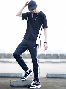 「SKECHERS（スケッチャーズ）のアイテム」を使った、taiさん（メンズ・178cm）の夏コーディネート