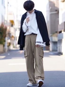 「ASTRONOMY（アストロノミー）のアイテム（スラックス）」を使った、taiさん（メンズ・179cm）の春コーディネート