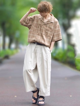 「suicoke（スイコック）のアイテム」を使った、taiさん（メンズ・179cm）の夏コーディネート