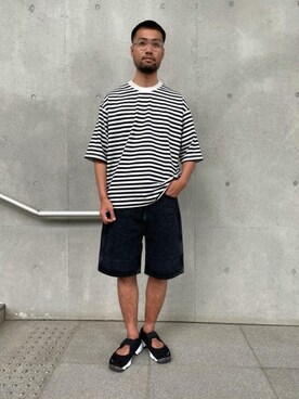 「BEAUTY&YOUTH UNITED ARROWS（ビューティーアンドユースユナイテッドアローズ）の【別注】 ＜FUTURE SERVICE（フューチャーサービス）＞ BLACK DENIM SHORTS/ショーツ（デニムパンツ、ブラック系）」を使った、Yukihiro Yamamotoさん（メンズ・181cm）の春コーディネート