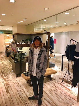 「DIESEL（ディーゼル）のアイテム（ナイロンジャケット）」を使った、shingoさん（メンズ・175cm）の春コーディネート