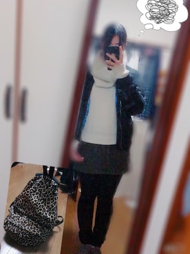 「グリーンスカート」｜「アイテム（ジャケット/アウター）」を使った、Misaki Mochizukiさん（レディース・160cm）の冬コーディネート