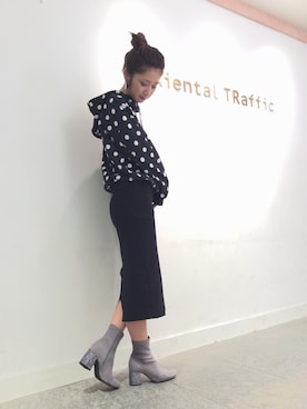 「LILY BROWN（リリーブラウン）のアイテム（スカート）」を使った、OrientalTraffic 天王寺店さん（レディース・158cm）の秋コーディネート