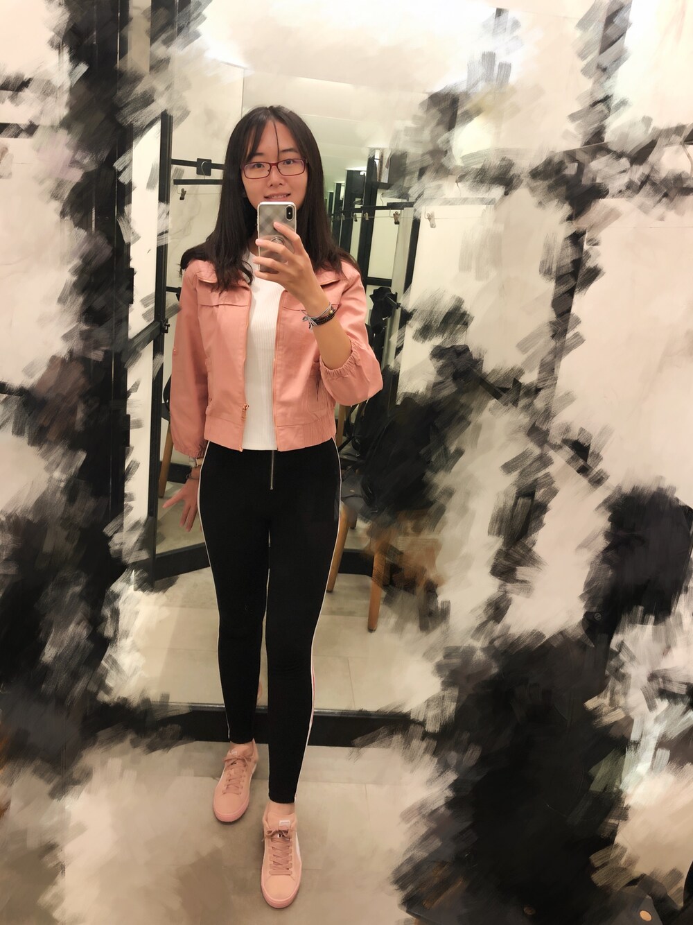 「Guessのアイテム（アンダーウェア、ピンク系）」を使った、Ormosiaさん（レディース・168cm）の夏コーディネートの1枚目の写真