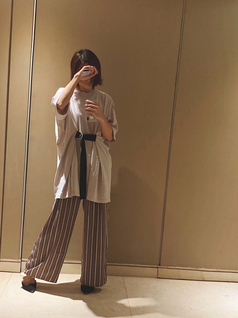 「ootd、outfit、lookbook、TODAYFUL、JEANASiS、ワイドパンツ、ベージュ、トップス」｜「TODAYFULのアイテム（パンツ、ブラウン系）」を使った、moz777さん（レディース・170cm）の夏コーディネートの1枚目の写真