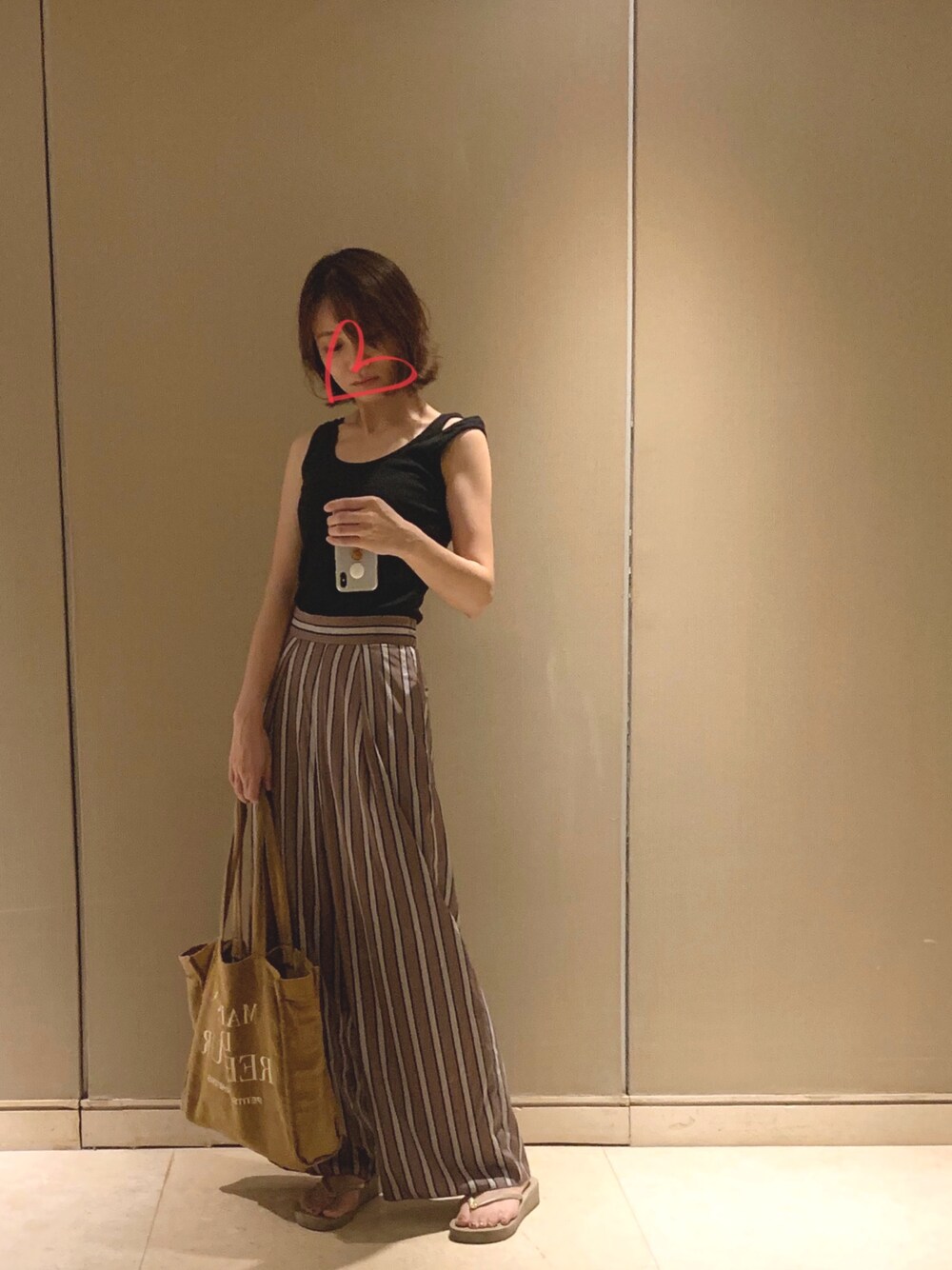 「REEFUR #maisondereefur #ootd #OUTFIT #look #today、TODAYFUL、Ungrid、ワイドパンツ、タンクトップ」｜「Ungridのアイテム（タンクトップ、ブラック系）」を使った、moz777さん（レディース・170cm）の夏コーディネートの1枚目の写真