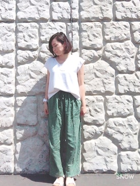 「カーキ×ホワイト」｜「アイテム（その他）」を使った、niko🍏さん（レディース・158cm）の夏コーディネート