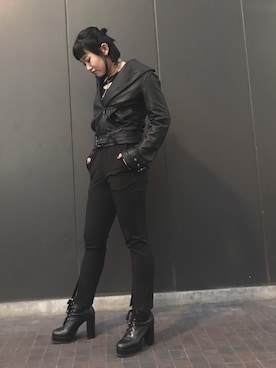 「ROYAL FLASH（ロイヤルフラッシュ）のアイテム（ライダースジャケット）」を使った、カナさん（レディース・160cm）の秋コーディネート