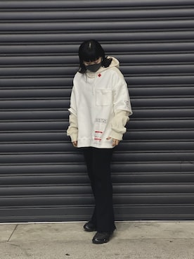 「PERVERZE（パーバーズ）のアイテム（パンツ）」を使った、カナさん（レディース・160cm）の冬コーディネート