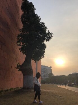 持枪萝莉uyeeさんのコーディネート