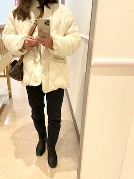 「ZOZO（ゾゾ）のスリムテーパードデニムパンツ［WOMEN］（デニムパンツ）」を使った、runさん（レディース・152cm）の冬コーディネート