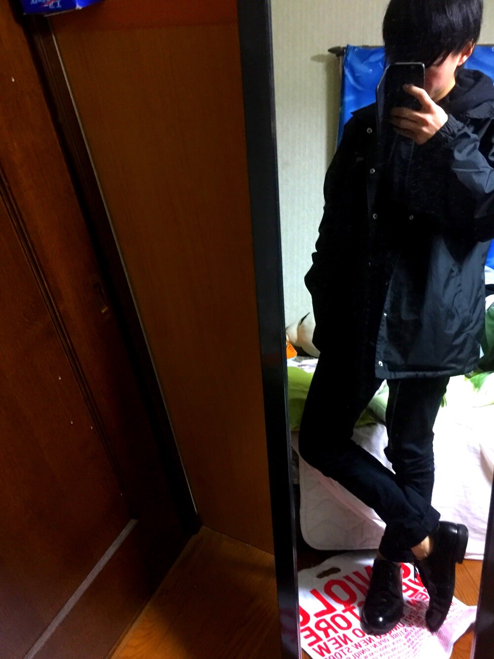 「冬、冬コーデ、オールブラック、コーチジャケット、stussy、パーカー」｜「STUSSYのCruize Coach Jacket（ブルゾン、ブラック系）」を使った、Techi🐼さん（メンズ・169cm）の冬コーディネートの1枚目の写真
