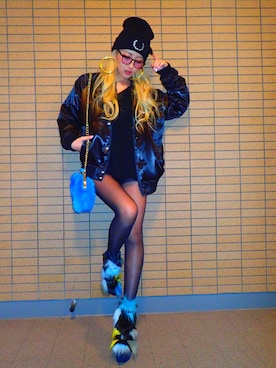 「Supreme （シュプリーム）のアイテム（その他アウター）」を使った、MANAMI（manya❤︎）さん（レディース・159cm）の冬コーディネート