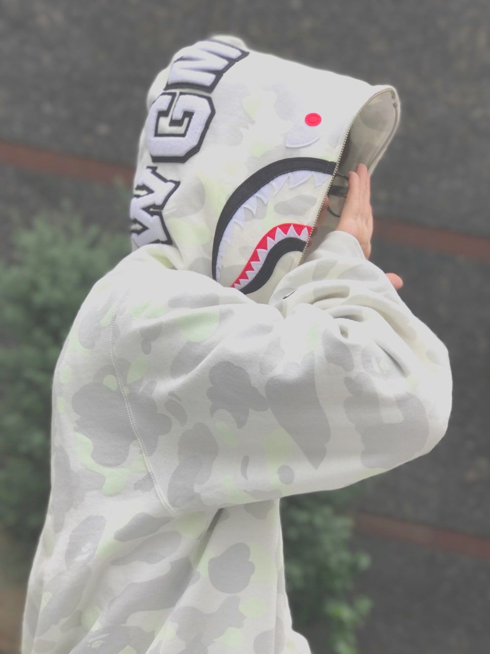 A BATHING APE（アベイシングエイプ）の「CITY CAMO SHARK FULL ZIP
