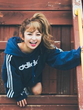 「アイテム（ウィッグ）」を使った、LINEASTORIAさん（レディース・160cm）の春コーディネート