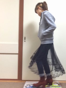「UNIQLO（ユニクロ）のWOMEN スリムボーイフレンドフィットアンクルジーンズB（デニムパンツ）」を使った、長(osa)さん（レディース・147cm）の冬コーディネート