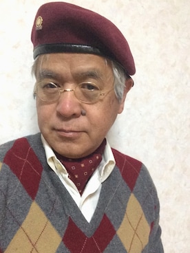 「Pringle（プリングル）のアイテム」を使った、しまうまおじさんさん（メンズ・165cm）の春コーディネート