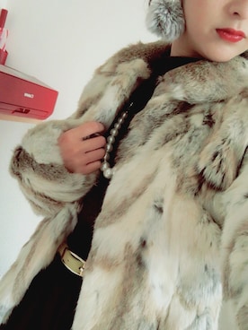 「ラビットファー」｜「アイテム（アクセサリー）」を使った、( a t s u m i )さん（レディース・159cm）の冬コーディネート