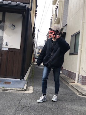 「Guess（ゲス）のアイテム（キャップ）」を使った、®️さん（レディース・162cm）の春コーディネート