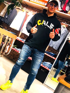 「Luv maison（ラブメゾン）のハイパーストレッチタイトスキニーデニム（デニムパンツ）」を使った、TAKAYUKIさん（メンズ・180cm）の春コーディネート