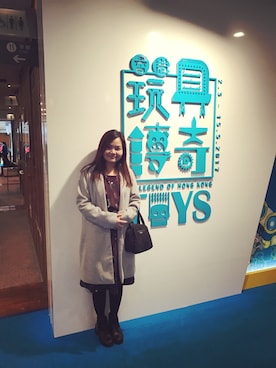 「AS KNOW AS plus（アズノゥアズプラス）のアイテム（ピーコート）」を使った、Kristy Ng さん（レディース・157cm）の春コーディネート