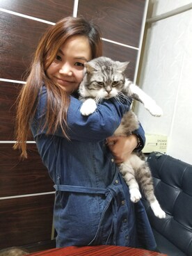 「Neko」｜Kristy Ng さん（レディース・157cm）の春コーディネート