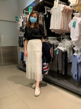 Kristy Ng さんのコーディネート