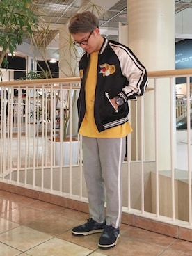 「AVIREX（アヴィレックス）のアイテム（ブルゾン）」を使った、SHOさん（メンズ・168cm）の春コーディネート