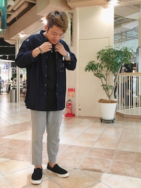 「AVIREX（アヴィレックス）のアイテム（スリッポン）」を使った、SHOさん（メンズ・168cm）の夏コーディネート