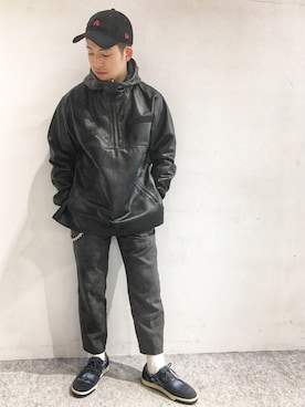 「AVIREX（アヴィレックス）のアイテム（マウンテンパーカー）」を使った、SHOさん（メンズ・168cm）の冬コーディネート