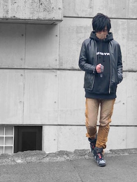 「L.H.P（エルエイチピー）のアイテム（ジャケット/アウター）」を使った、ContRaStさん（メンズ・173cm）の冬コーディネート
