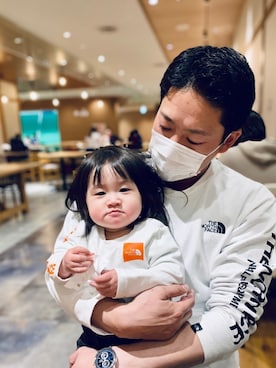 「THE NORTH FACE（ザノースフェイス）のアイテム（Tシャツ/カットソー、ホワイト系）」を使った、ablion73さん（レディース・70cm）の冬コーディネート