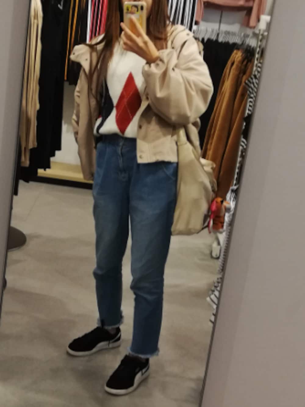 「冬コーデ、パンツスタイル、ニット、アーガイル柄、秋コーデ、黒、ootd、いいね、save、フォローお願いします🤑、プチプラ、着回しコーデ」｜「PairPairの袖ボリュームアーガイルニットプルオーバー（ニット/セーター、ホワイト系）」を使った、ゆんさん（レディース・160cm）の秋コーディネートの1枚目の写真