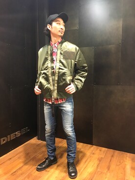 「DIESEL（ディーゼル）のアイテム（MA-1）」を使った、haruさん（メンズ・180cm）の冬コーディネート