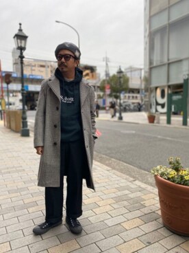 「SCHOTT」｜「アイテム（チェスターコート）」を使った、katoさん（メンズ・165cm）の秋コーディネート