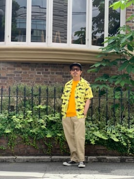 「アイテム（Tシャツ/カットソー、ゴールド系）」を使った、katoさん（メンズ・165cm）の春コーディネート