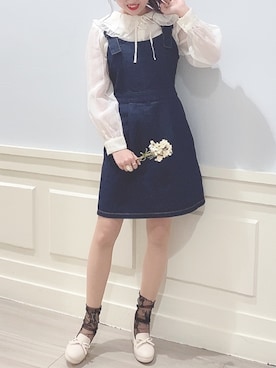 「MAJESTIC LEGON（マジェスティックレゴン）のアイテム（ジャンパースカート）」を使った、kotominさん（レディース・158cm）の春コーディネート