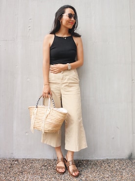 内村茉寿美さんのコーディネート