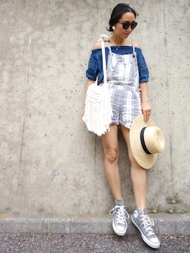 「H&M（エイチ・アンド・エム）のアイテム（ハット）」を使った、内村茉寿美さん（レディース・164cm）の夏コーディネート