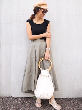 内村茉寿美さんのコーディネート