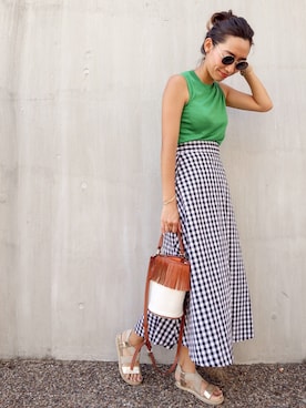 内村茉寿美さんのコーディネート