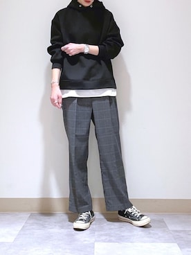 「コンバース」｜「アイテム（スラックス）」を使った、nuun＊。さん（レディース・170cm）の冬コーディネート