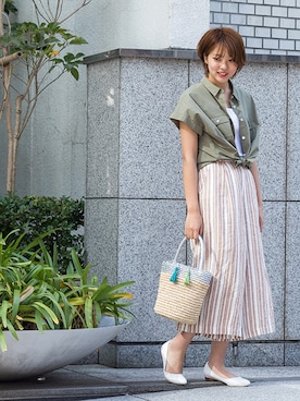 「ショートヘア」｜NBB STAFF 18さん（レディース・162cm）の春コーディネート