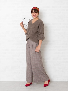 「NATURAL BEAUTY BASIC（ナチュラルビューティーベーシック）のアイテム（ストール/ショール）」を使った、NBB STAFF 18さん（レディース・162cm）の秋コーディネート