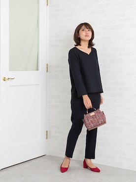 「ツイードパンツ」｜「アイテム（パンプス）」を使った、NBB STAFF 18さん（レディース・162cm）の秋コーディネート